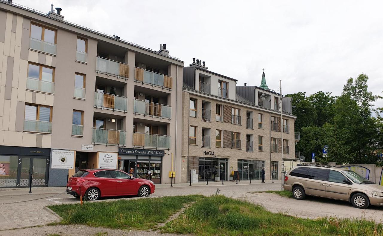 Apartament Ceglany - Centrum, Prywatne Miejsce Parkingowe, Klimatyzacja Kielce Exterior photo